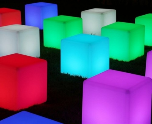 Puff cubo led con mando a distancia multicolor, 1111-40