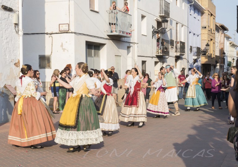 GRUP DE DANSES EL QUARANTAHUIT EN SOT DE FERRER _dsc5086.jpg
