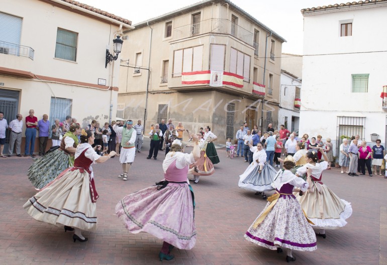 GRUP DE DANSES EL QUARANTAHUIT EN SOT DE FERRER _dsc5171.jpg