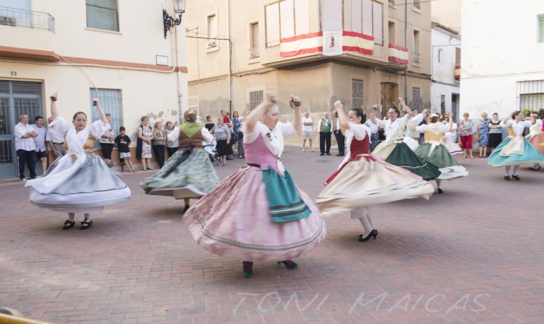 GRUP DE DANSES EL QUARANTAHUIT EN SOT DE FERRER _dsc5231.jpg