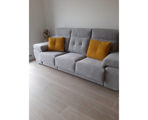 sofa de nuestros clientes lino vazquez.jpg