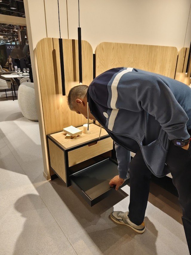 Dormitorio cabezal alto franco furniture.jpg