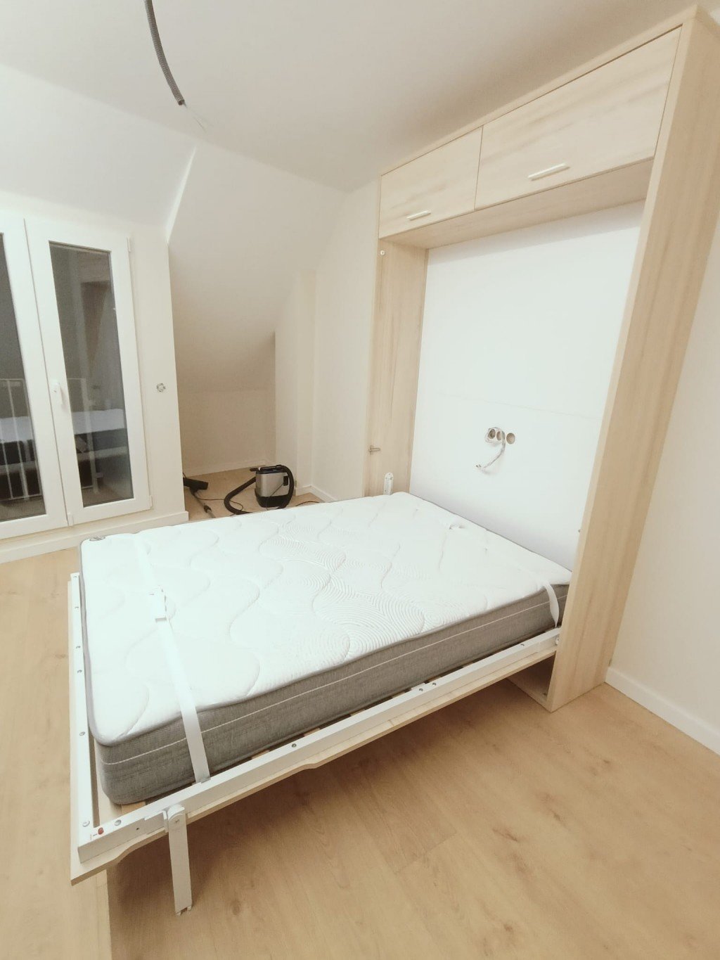 cama-abatible-vertical-3.jpeg