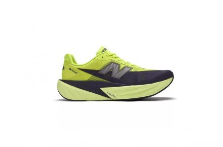 New Balance FuelCell Rebel v5 Hombre Alkaline Verde