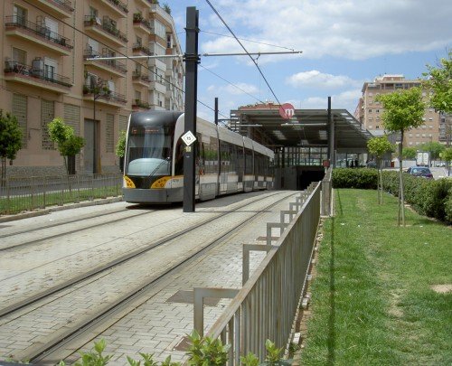 Estación Metro-tranvía Serrería