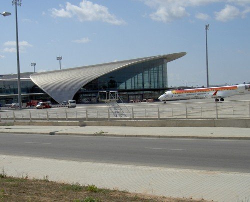 Nueva Terminal Regional del Aeropuerto de Valencia