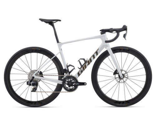 GIANT DEFY ADVANCED PRO 1 2026