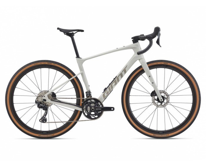 BICICLETA GIANT REVOLT ADVANCED 0 2026