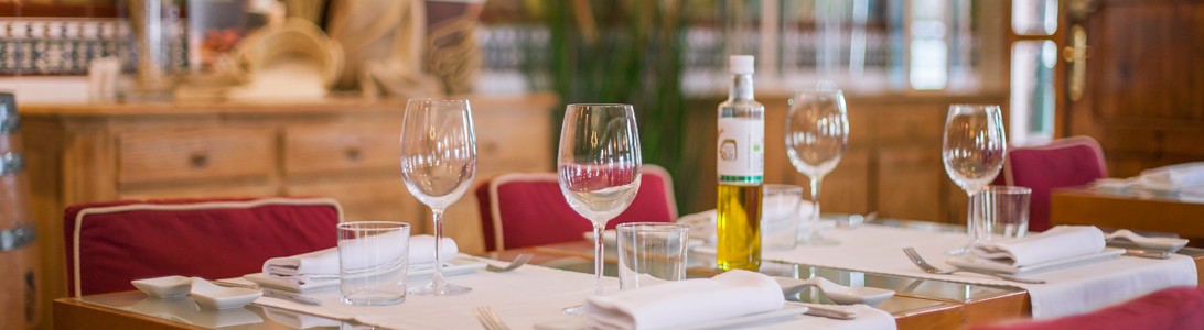 RESERVAS :: :: Arrocería Restaurante Hispania Beniparell, Masía de las Estrellas Hispania, Taperia Hispania Hernán Cortés, Taperia Hispania Cortes Valencianas ::