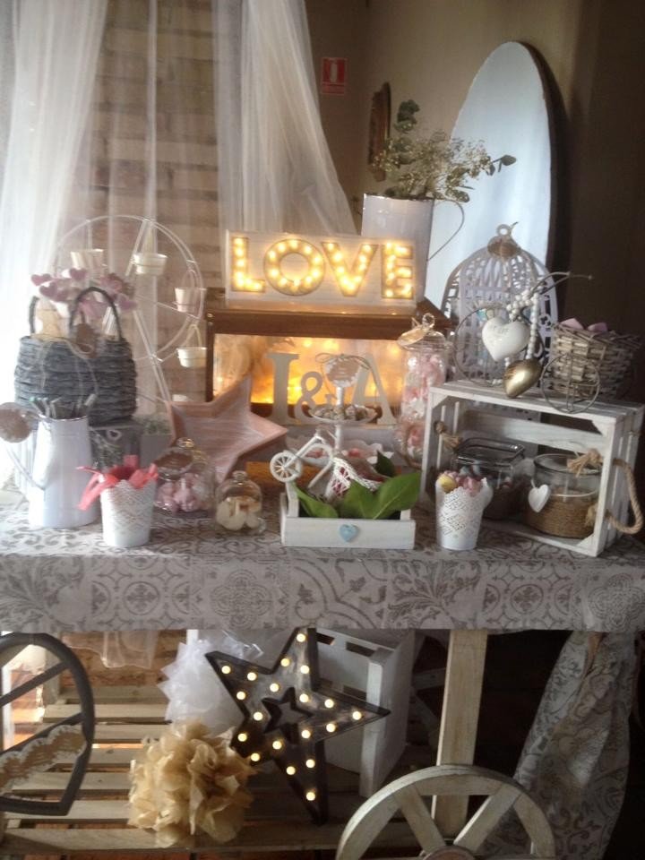 Letras de madera iluminadas. Bodas en Masía de las Estrellas dulce-fantasia-masiadelasestrellas-220717.jpg