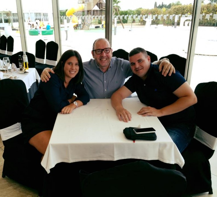 Laia y Alejandro celebran su aniversario de boda en Masia de las Estrellas laia-y-alejandro-parejas-que-celebran-su-aniversario-con-nosotros-06092015.jpg