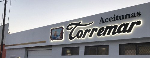 CAMBIAR IMPRESIONES ES PERDURAR Y RESTAURAR