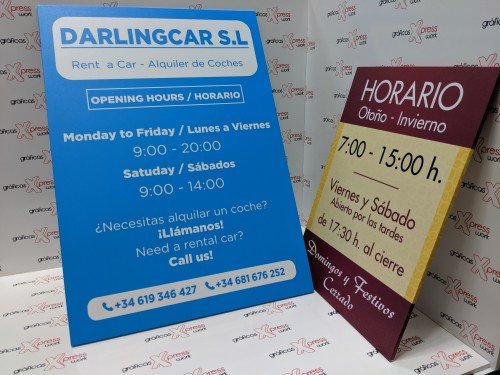 CARTELES DE VINILO SOBRE PVC DE 5 MM PARA HORARIOS O ANUNCIOS DE TUS DESDE 15€