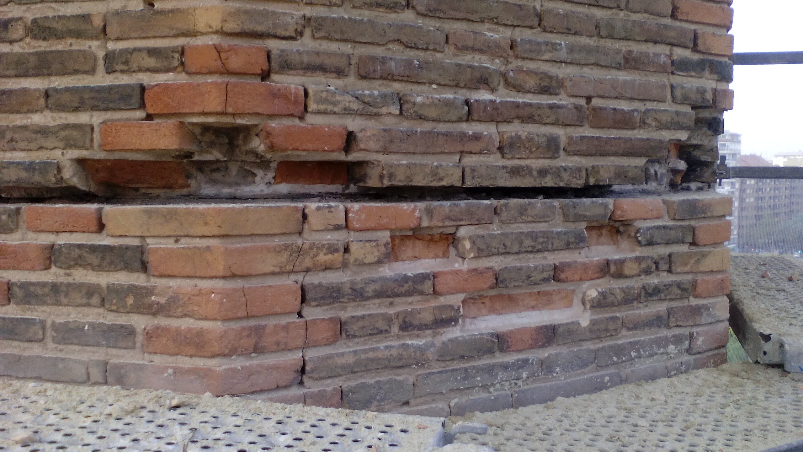 Chimenea Este Alameda (Valencia) :: PATRIMONIO ARTISTICO