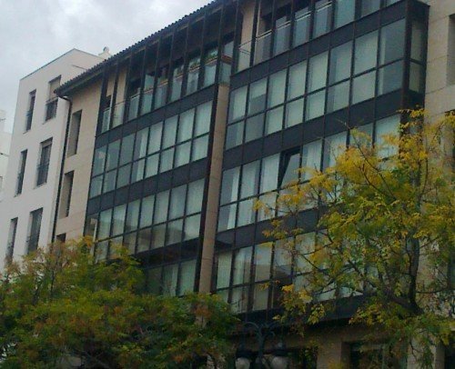 edificio de viviendas ( Valencia )
