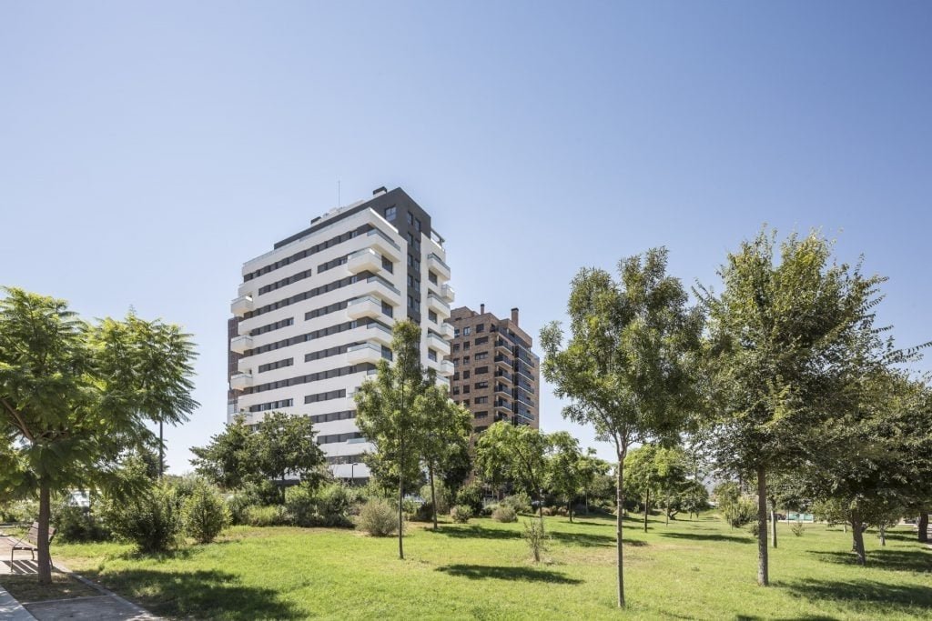 48 viviendas ( Valencia )