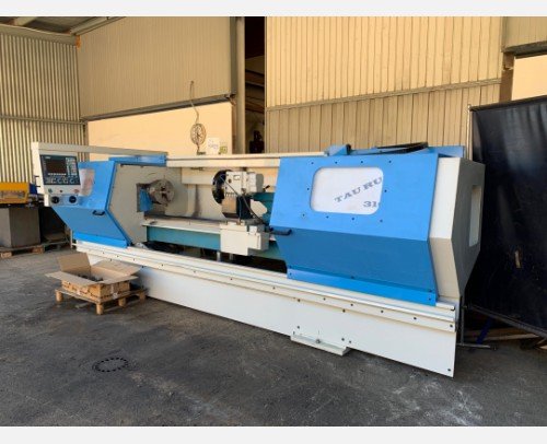 01.01.0029 Torno Pinacho Taurus cnc 310 x 2000mm e.p