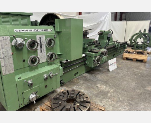 Geminis lathe model GE 1200 S with 4000mm between points with new Fagor dimension display