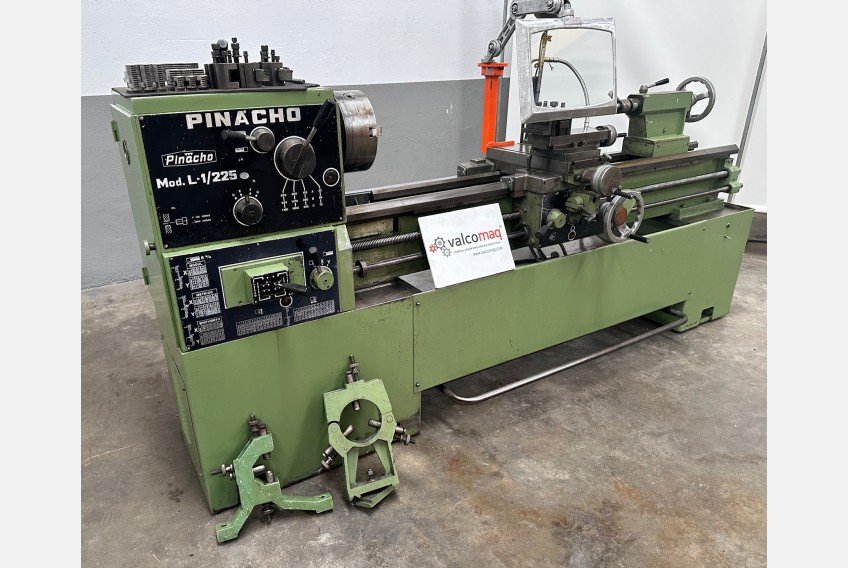 Torno Pinacho modelo L1 225 x 1600mm e.p,