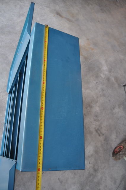 01.41.0674 Armario Heco con baldas y un cajon. :: Bancos de Trabajo y