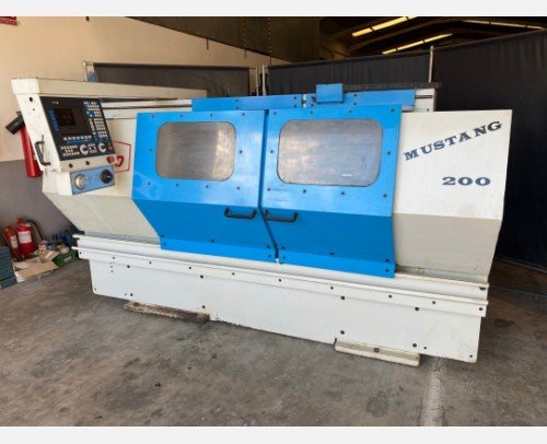 01.01.0056 Torno Pinacho CNC Mustang 200