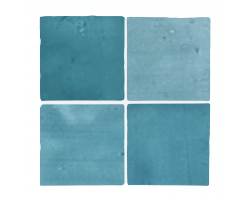 G251 Bora Bora Blue (Gloss) Shade variation