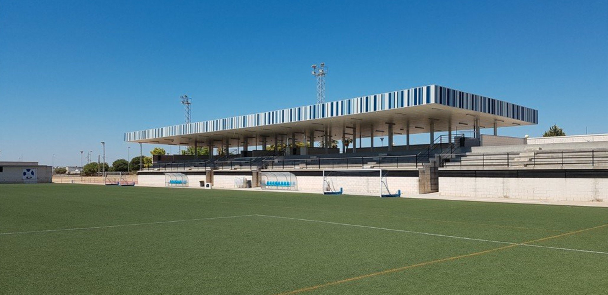 Cubierta campo de fútbol