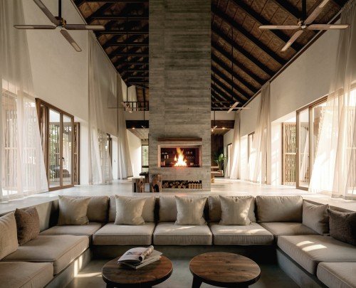 VICTORIA BOUTIQUE HOTEL