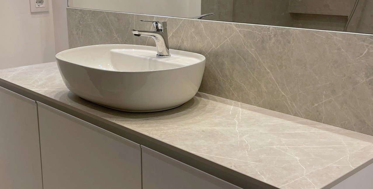 Encimeras Compacto Fenolico :: Encimeras Baño :: Ikebe, fabrica de muebles de baño a medida, lavabos solid surface, lavabos resina, lavabos corian y complementos para el baño.