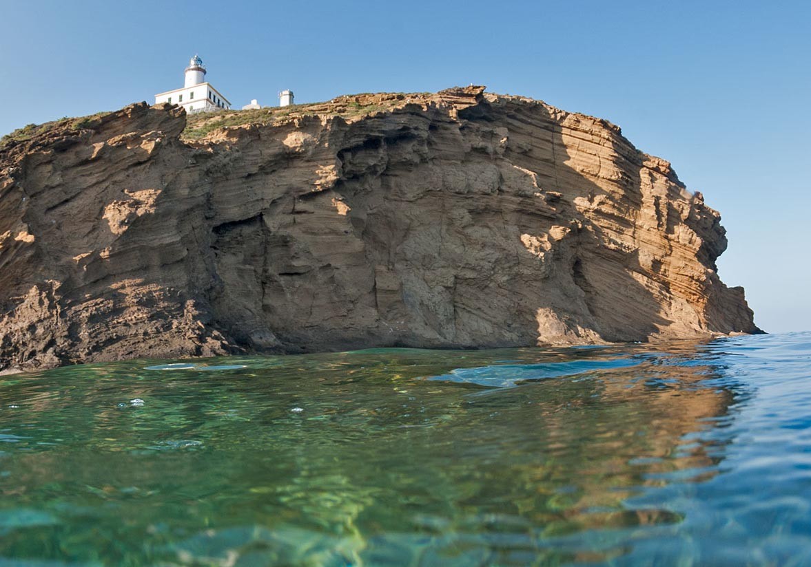 Benicarló, Peñíscola, Morella, el parque natural de la Sierra de Irta, del Delta del Ebro y las