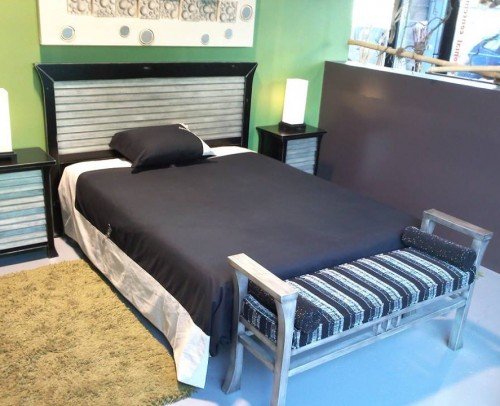 Dormitorio madera de pino, lacado negro y plata. Antes 2.695 Euros, Ahora 1.345 Euros
