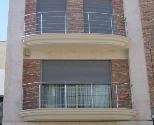 Balcones acero inoxidable vivienda 