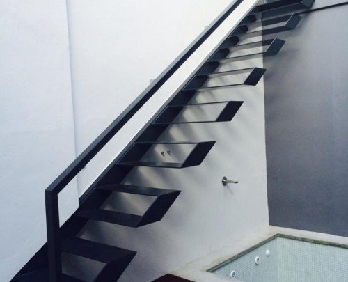 Escalera suspendida