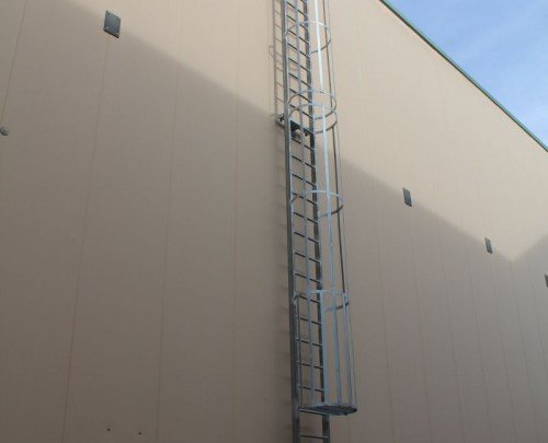 Escalera emergencia 