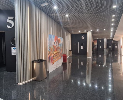 Revestimiento pared con panel vertical 
