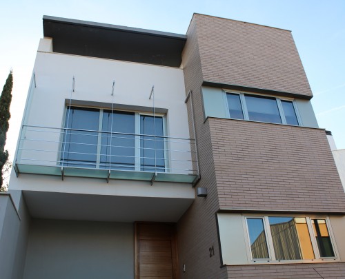VIVIENDA UNIFAMILIAR 