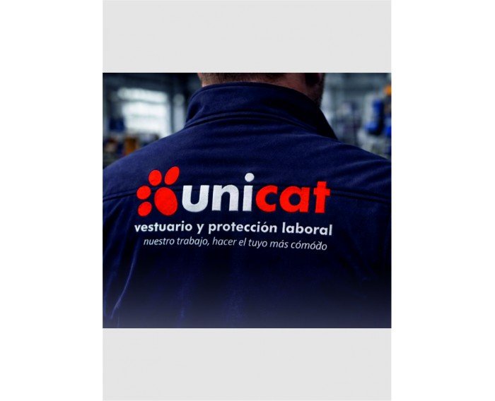 logotipo bordado espalda grande