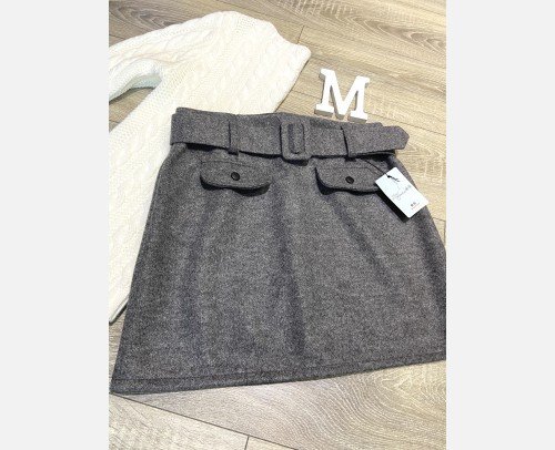 Falda Office Gris