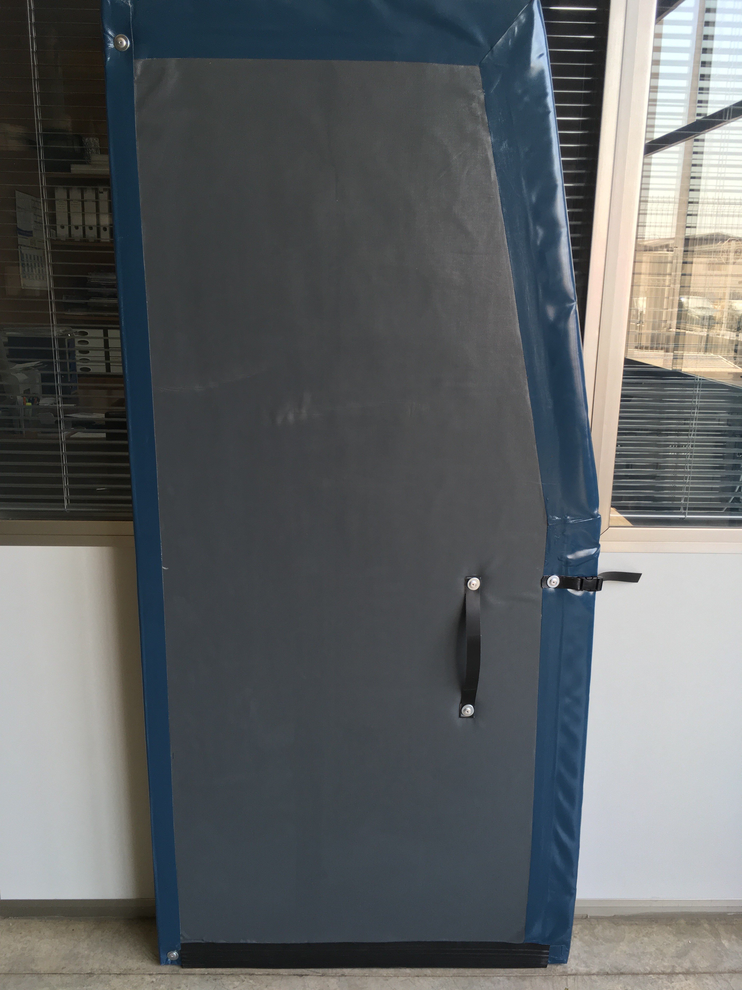 Separadores térmicos :: Toldos Martínez; Toldos para fachadas y