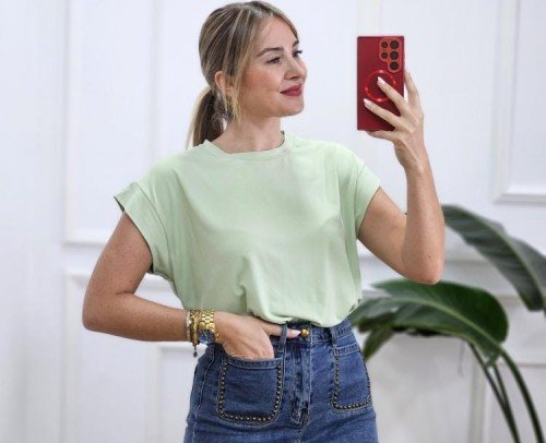 Camiseta Mariam