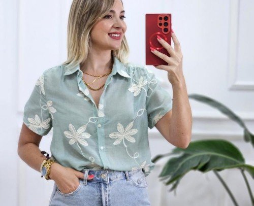 Blusa Bordada