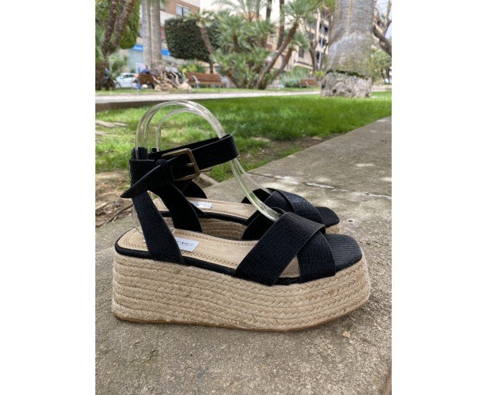 Sandalia Rhoda negro 2385