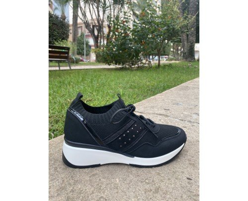 sneaker Mysoft negro