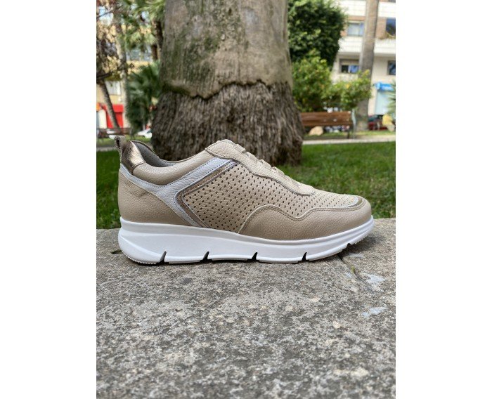 Sneaker piel maquillaje