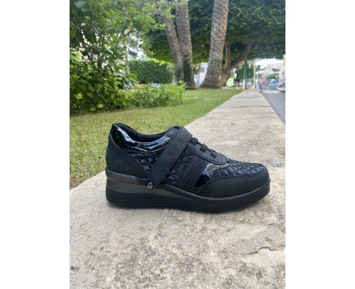 Sneaker 24M578 negro