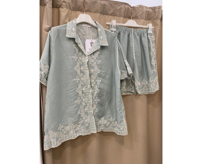 conjunto bordado