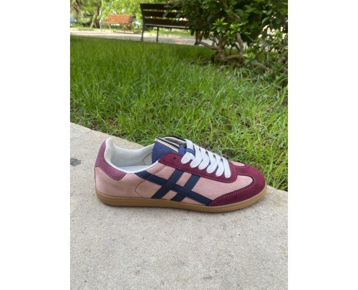 sneaker retro rosa burdeos