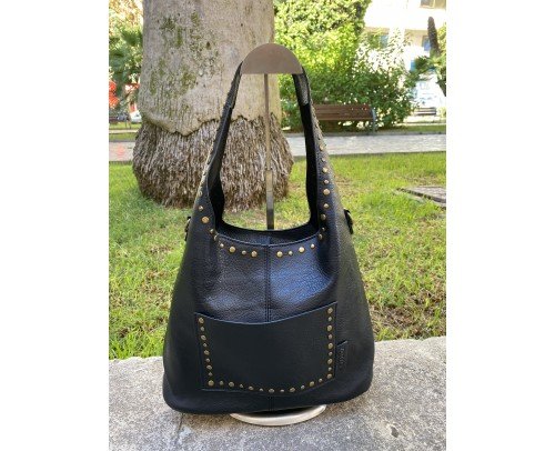 bolso tachas
