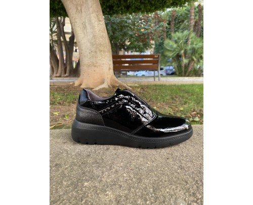 sneker  25M534   negro charol