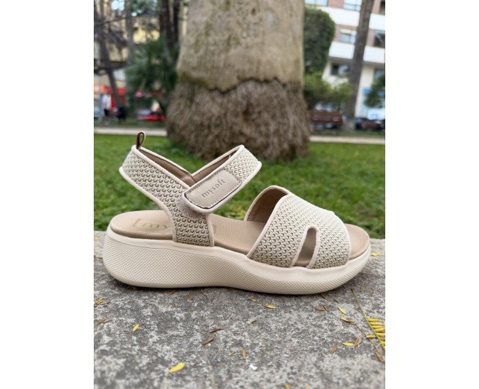 sandalia velcro 26M361 beige